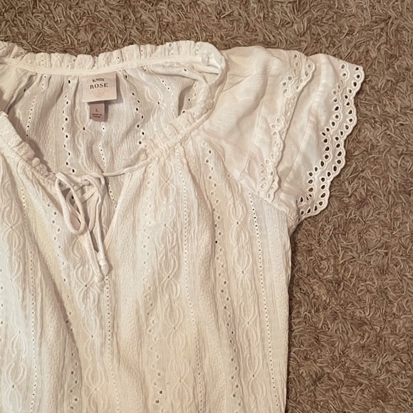 Knox Rose White Blouse - Picture 6 of 7